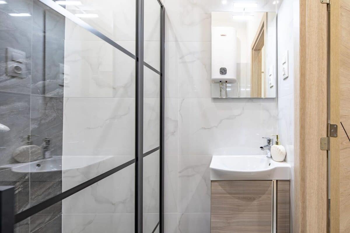 Super - New - Comfy Apartament Budapesta